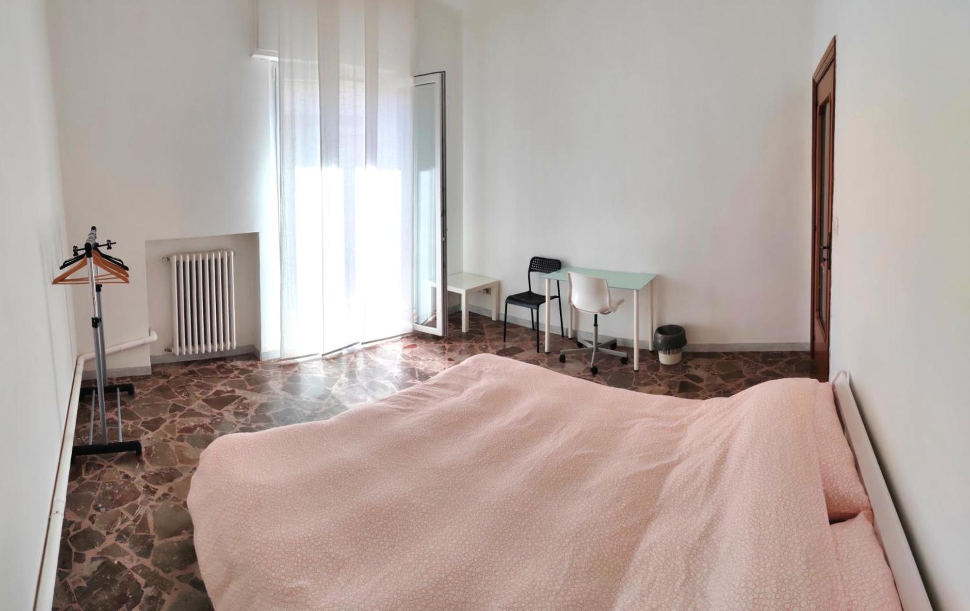 White House Hotel Bari Bagian luar foto